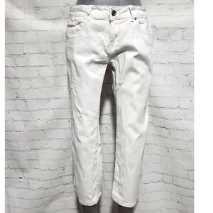NV White Distressed Capri Jeans Size 11